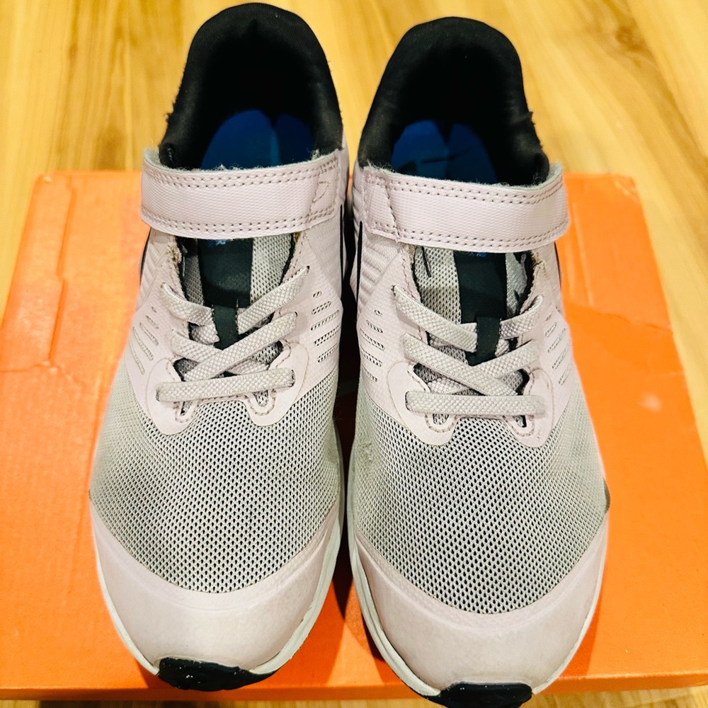 Nike Kids light pinkish purple Sneakers - girl size 3